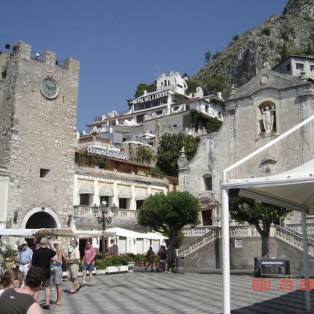 Taormina Castle And Sea View Apartment Ngoại thất bức ảnh