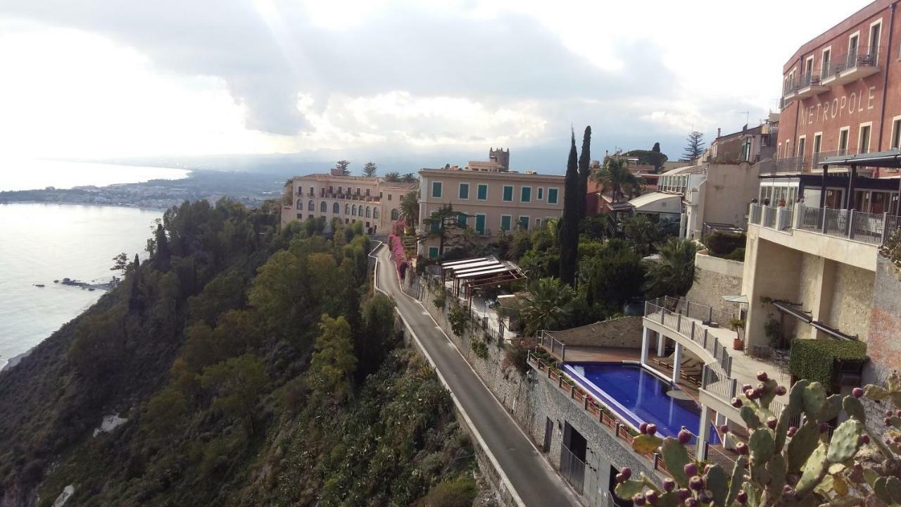 Taormina Castle And Sea View Apartment Ngoại thất bức ảnh